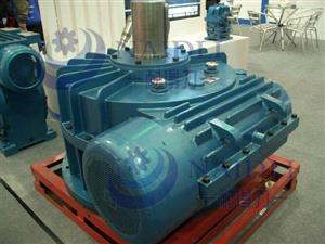 二次包絡減速機