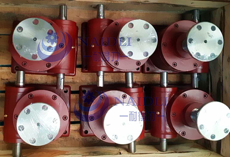 <strong>絲桿升降機</strong>